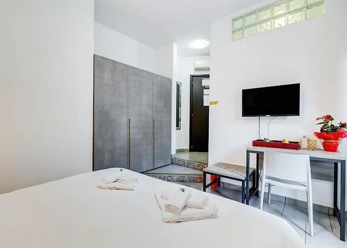 Casa Der Poeta Bed & Breakfast 4*