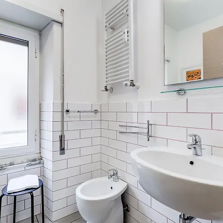 Casa Der Poeta Bed and Breakfast 4*