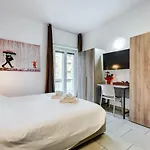 Casa Der Poeta Bed & Breakfast