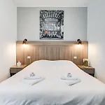 Casa Der Poeta 4*